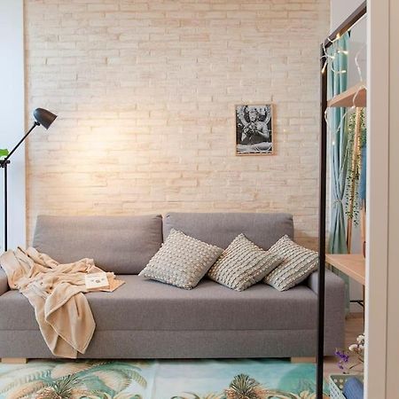 Al5 Seaside Bliss-Stylish Loft Steps From Malvarrosa Валенсия Экстерьер фото